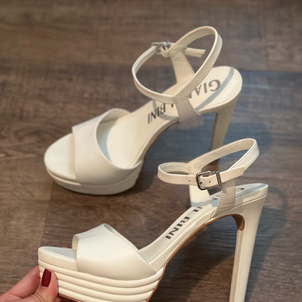 Gianni Bini White Platform Heels